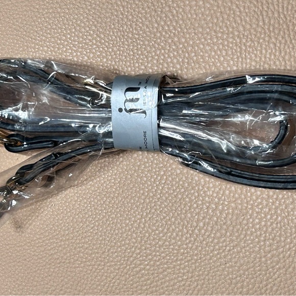 Sold - Picture 4 of 6